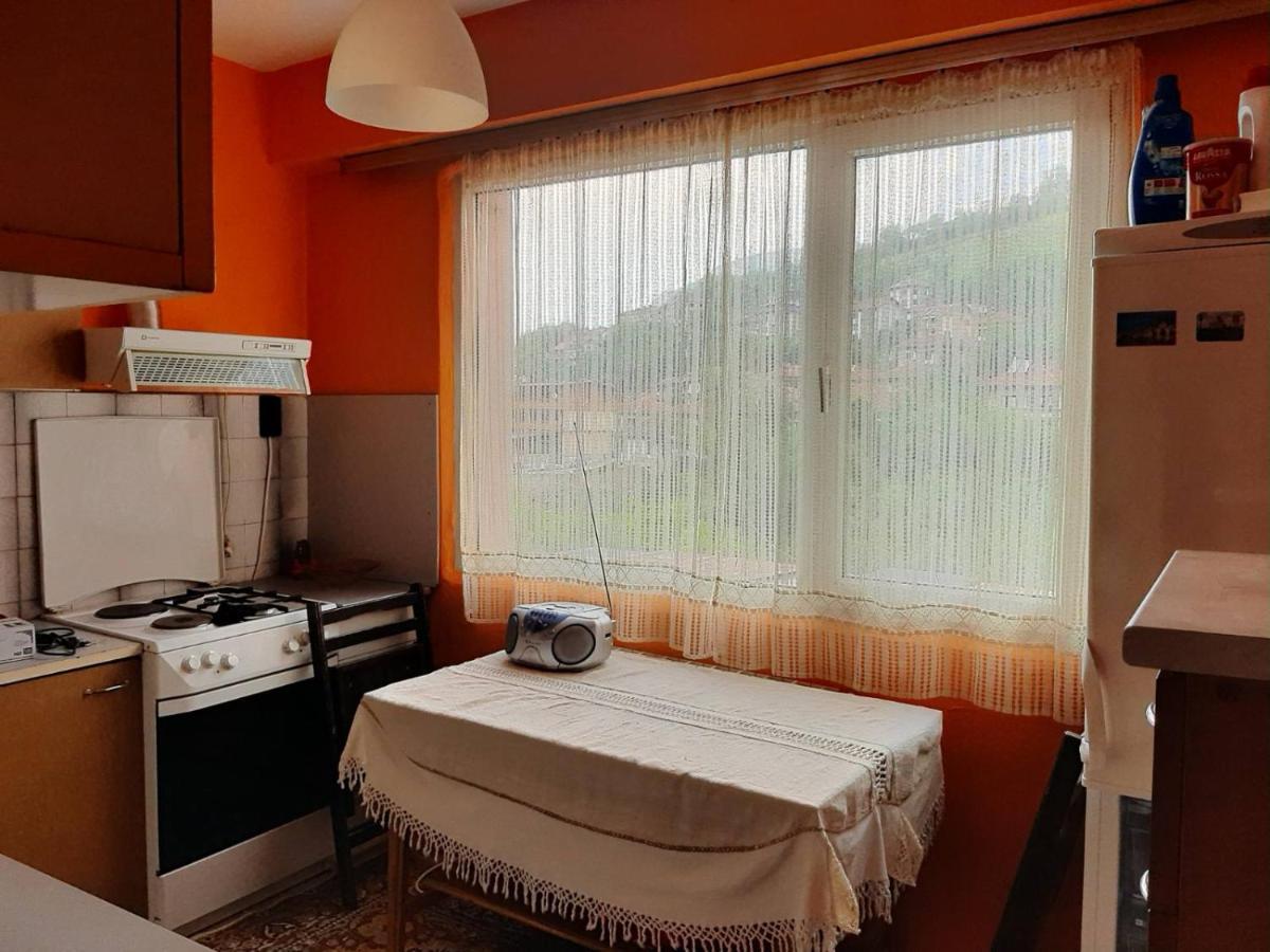 Apartment Milevi Teteven Kültér fotó